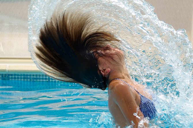 Kakav uticaj ima hlor iz bazena na vašu kosu